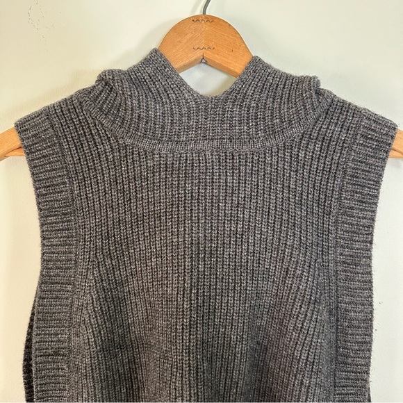 Purotatto Cashmere Wool Blend Hooded Poncho Sweater - Picture 3 of 16